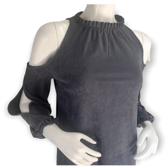 𝅺kensie Peekaboo Shoulder Tunic Dress - Picture 5 of 12